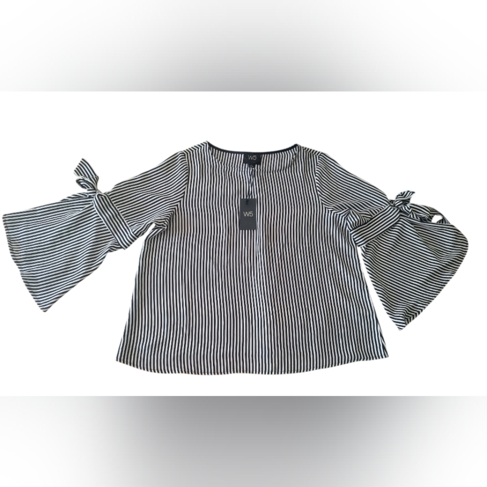 W5 Women's Size L Black and White Stripe Blouse Bell Sleeve Tie Detail NWT